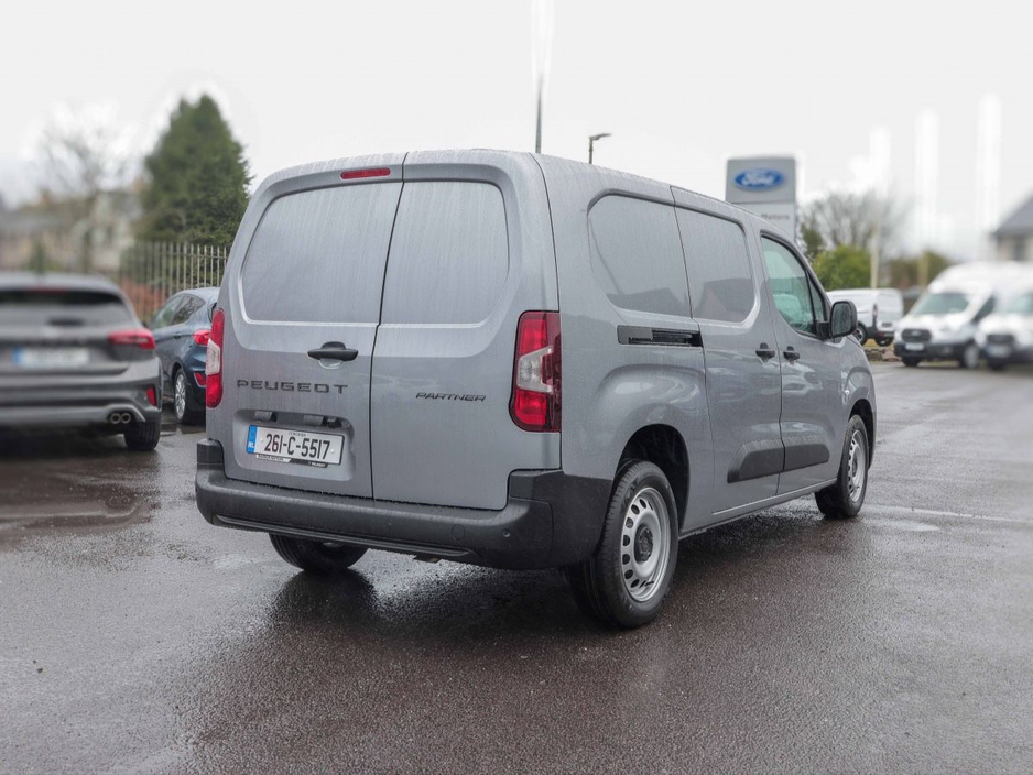 2026 Peugeot Partner 2026 PRE REG OFFER PARTNER PROF PLUS 1.5 HDI 100 €23,750