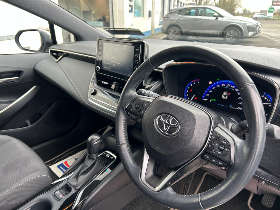 2021 Toyota Corolla HYBRID LUNA. FINANCE AVAILABLE. TRADE IN WELCOME. www.nangleharris.ie. ALL CARS CHECKED WITH MOTORCHECK.IE CALL 01 5620011 €18,900