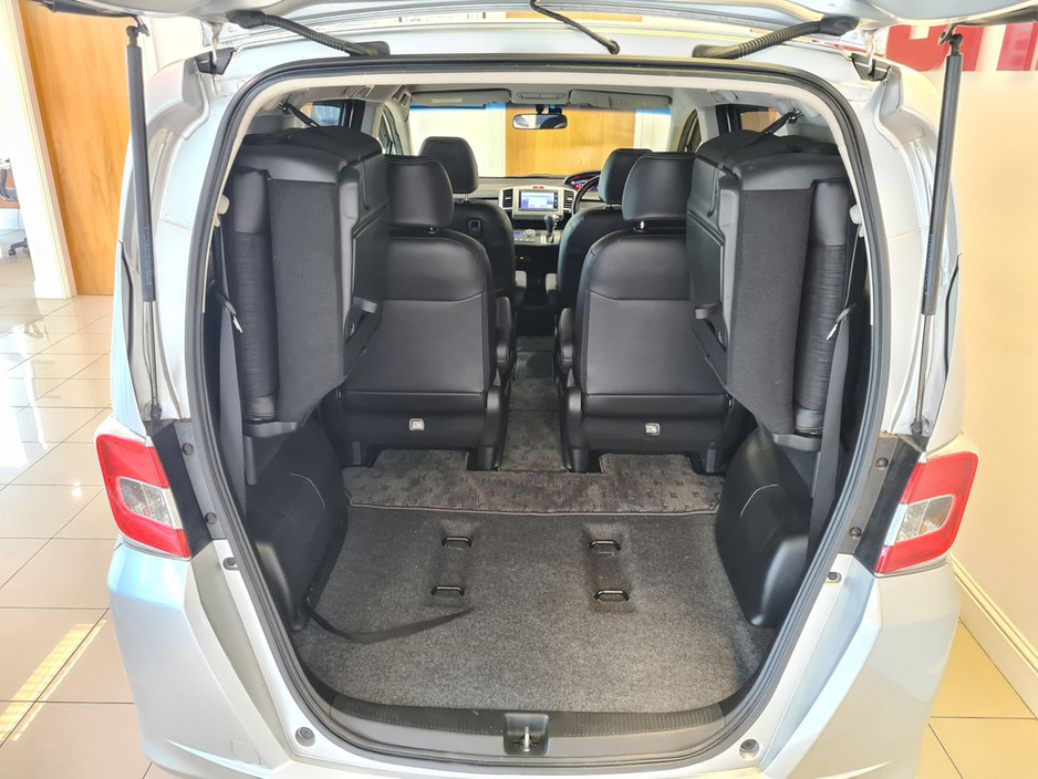 2016 Honda Freed 6 Seat 5DR Automatic €14,950