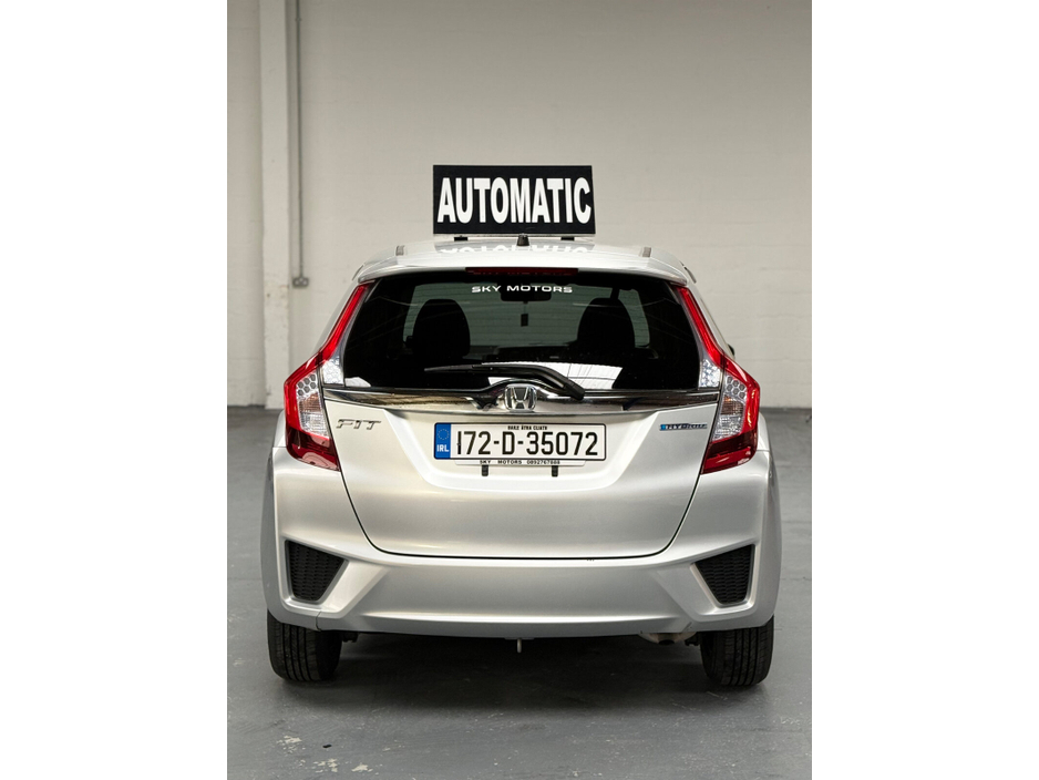 2017 Honda Fit  €11,590