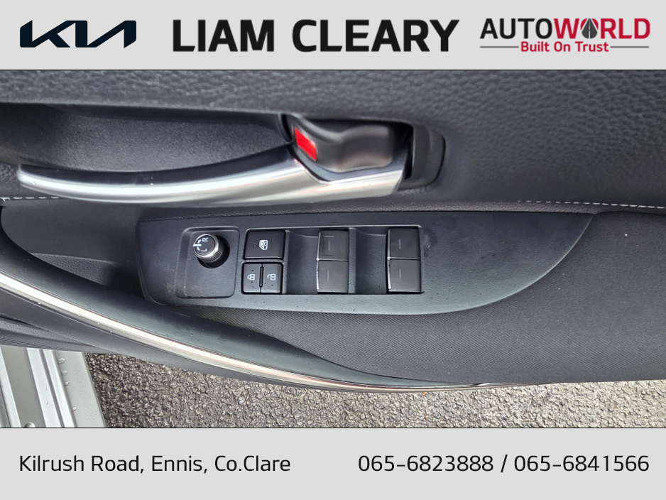 2020 Toyota Corolla - image 16