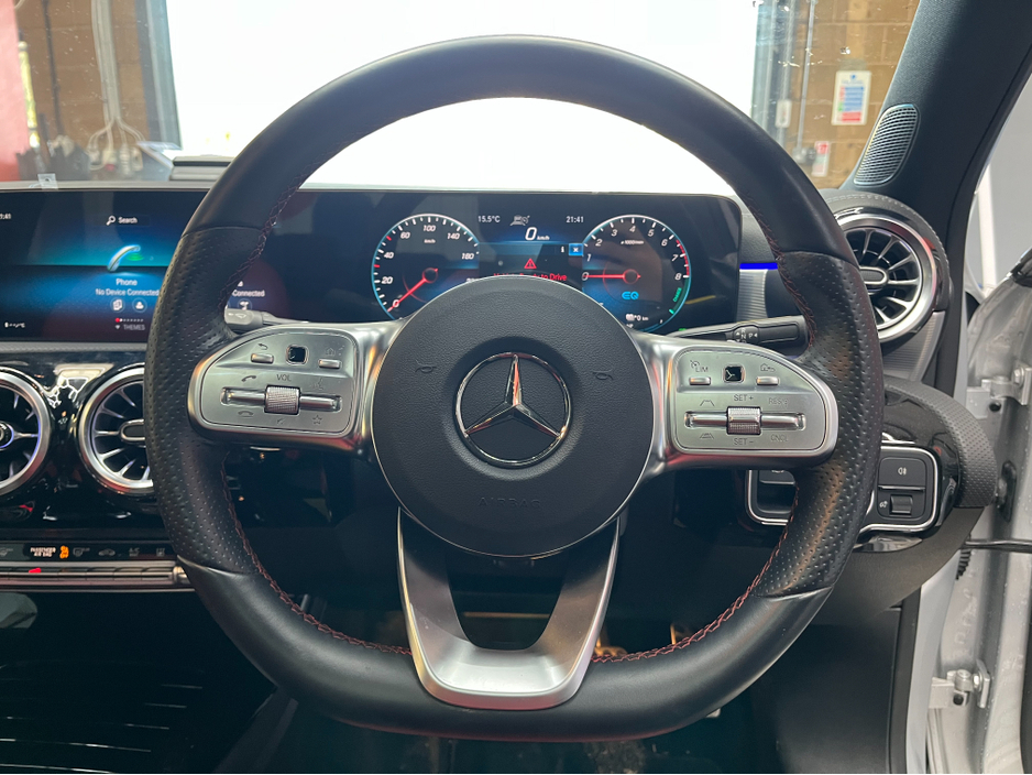 2023 Mercedes-Benz A Class 2023 MERCEDES-BENZ A250E 1.4 AUTOMATIC / CRUISE CONTROL / 360° PARKING CAMERA / ELECTRIC MEMORY & HEATED SEATS / PANORAMIC SUNROOF / PADDLE SHIFTERS /