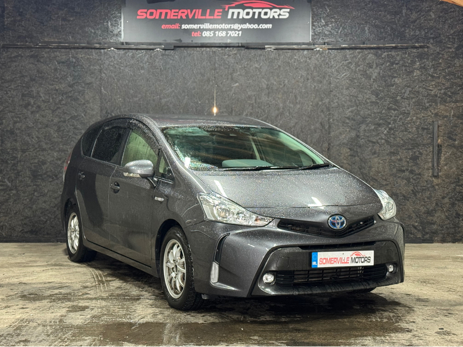 2020 Toyota Prius Alpha 1.8 Hybrid €15,999