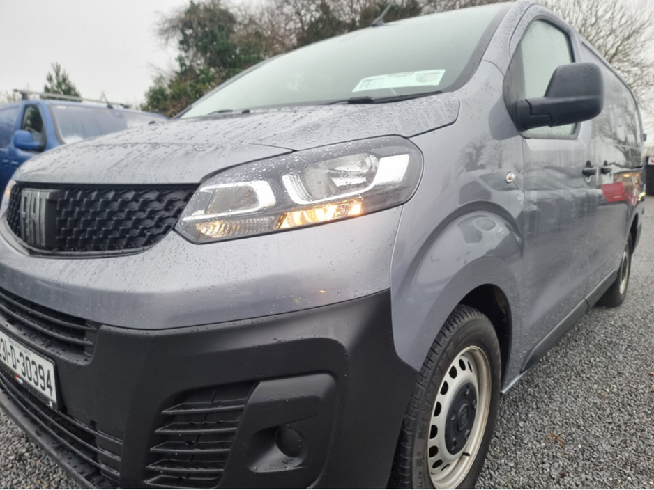 2023 Fiat Scudo - image 2