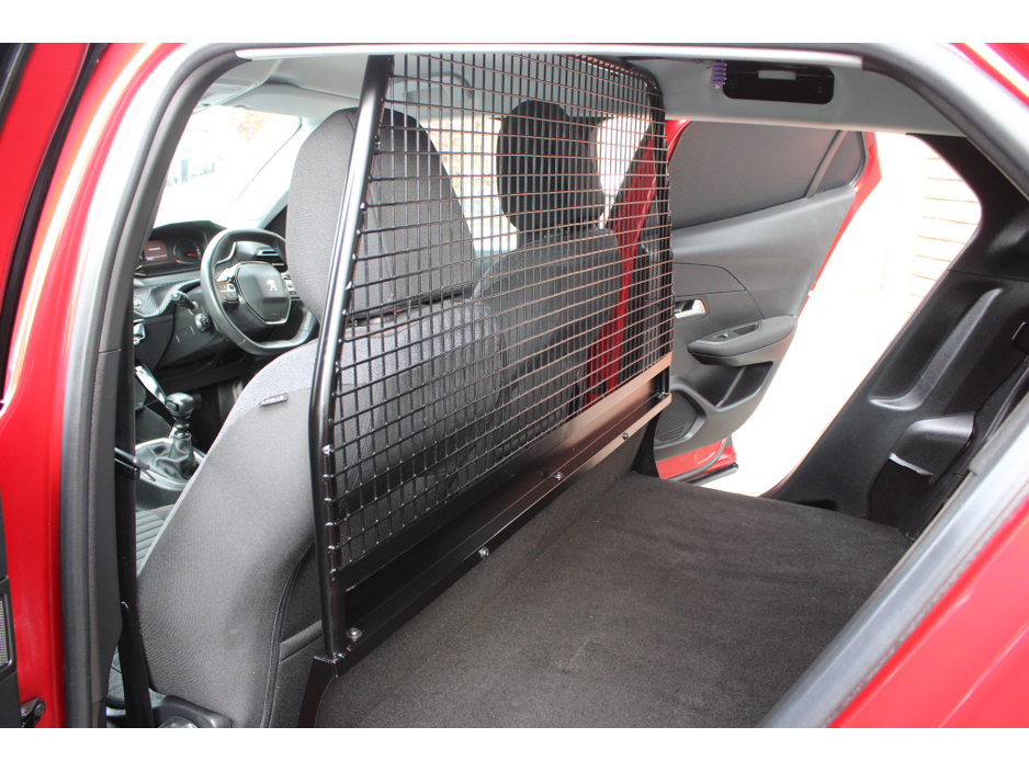 2022 Peugeot 2008 - image 12