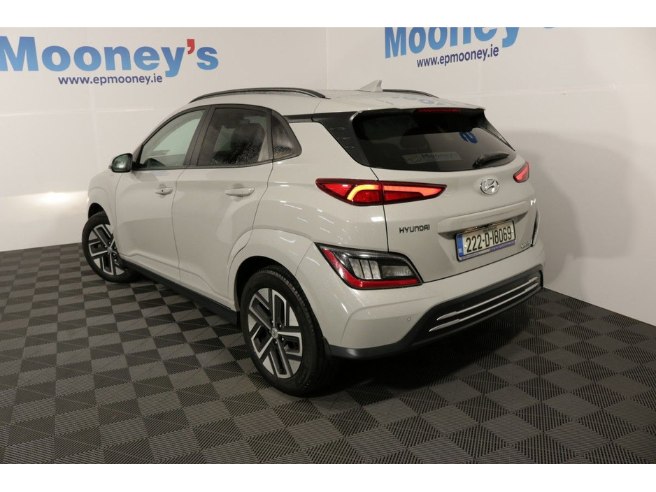2022 Hyundai Kona ELECTRIC PREMIUM 64 kWh EV €20,995