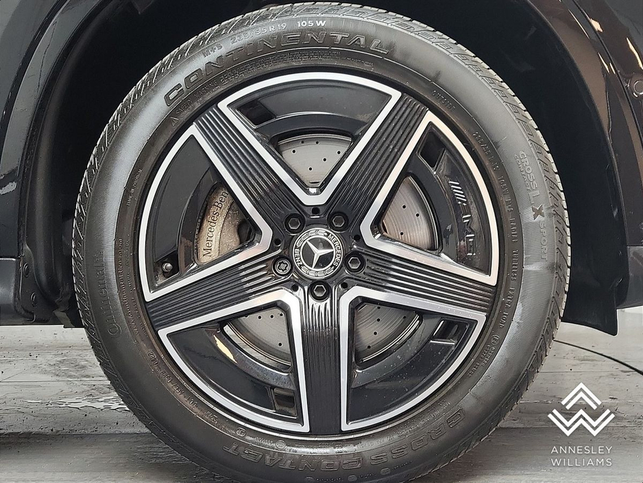 2024 Mercedes-Benz GLC Class - image 11