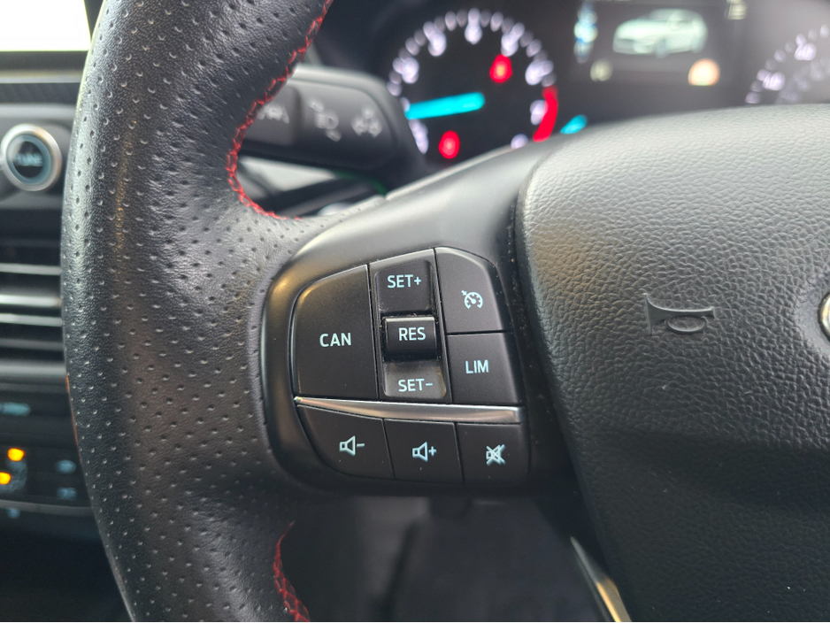 2018 Ford Focus ST-LINE-NEW NODEL-LOW MILEAGE €13,950