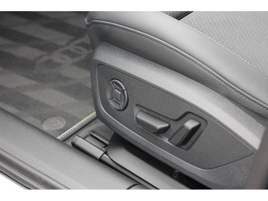 2025 Audi A6 - image 21