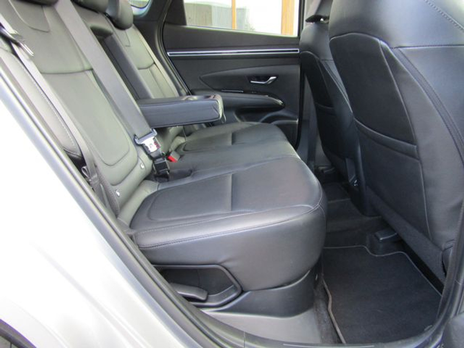 2022 Hyundai Tucson - image 16