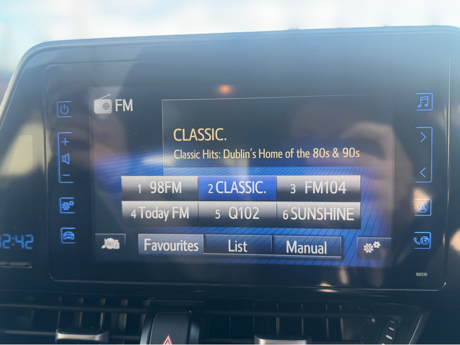 2018 Toyota C-HR - image 27