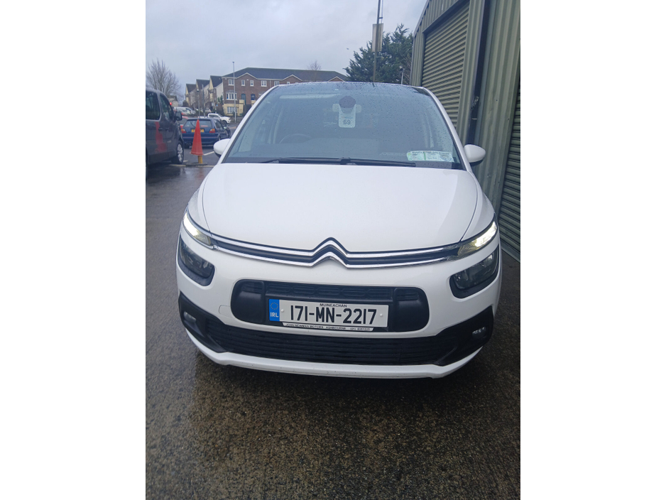 2017 Citroen C4 BlueHDi 100 Touch €10,250