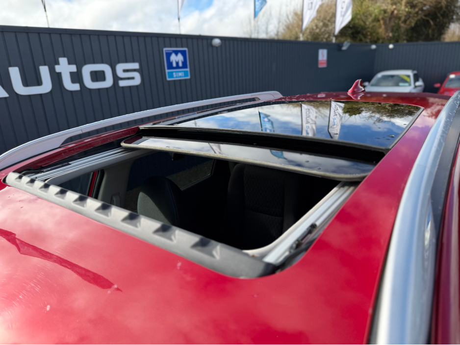 2020 Nissan X-Trail - image 4