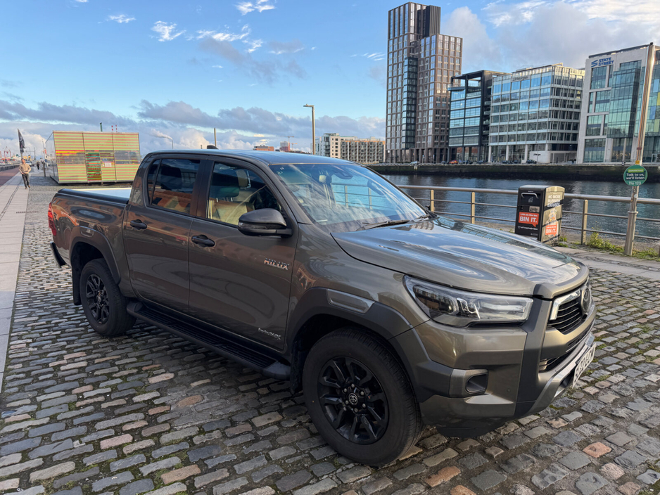 2022 Toyota Hilux 