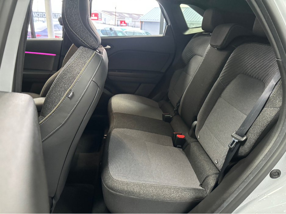 2025 Renault Symbioz - image 17