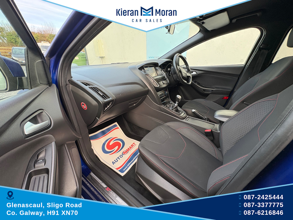 2017 Ford Focus - image 13