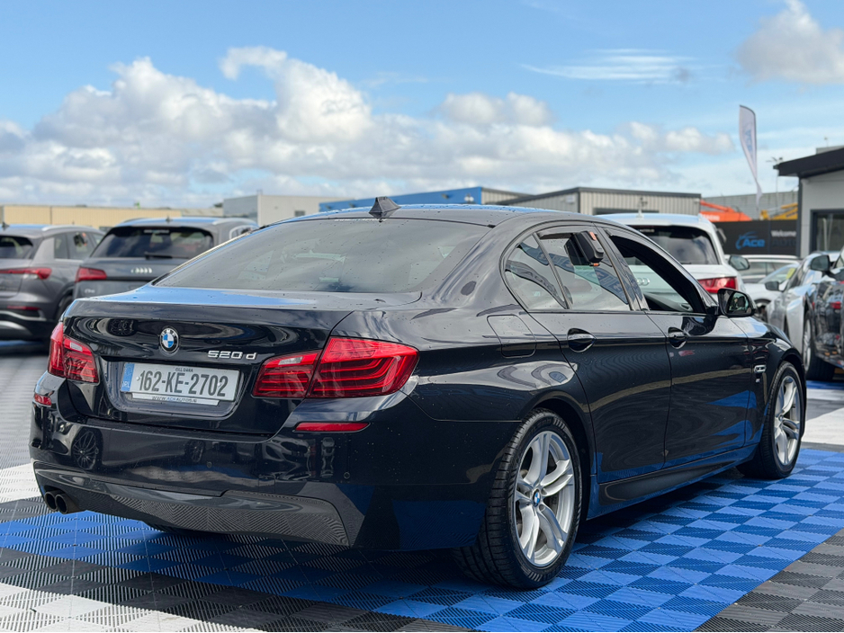2016 BMW 5 Series - image 7