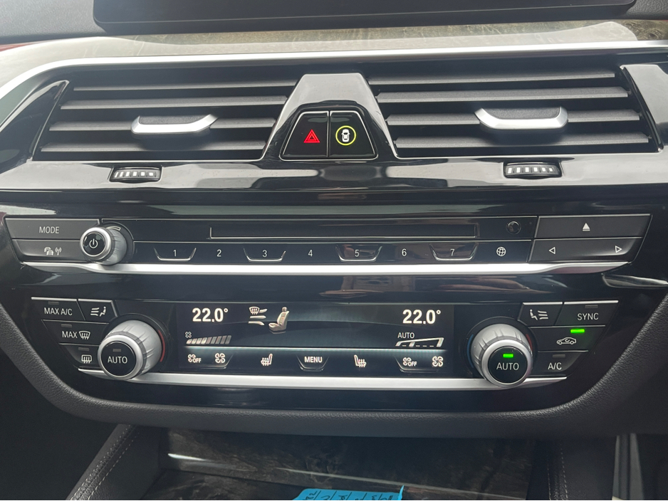 2018 BMW 5 Series 2018-2 BMW 520D €27,450