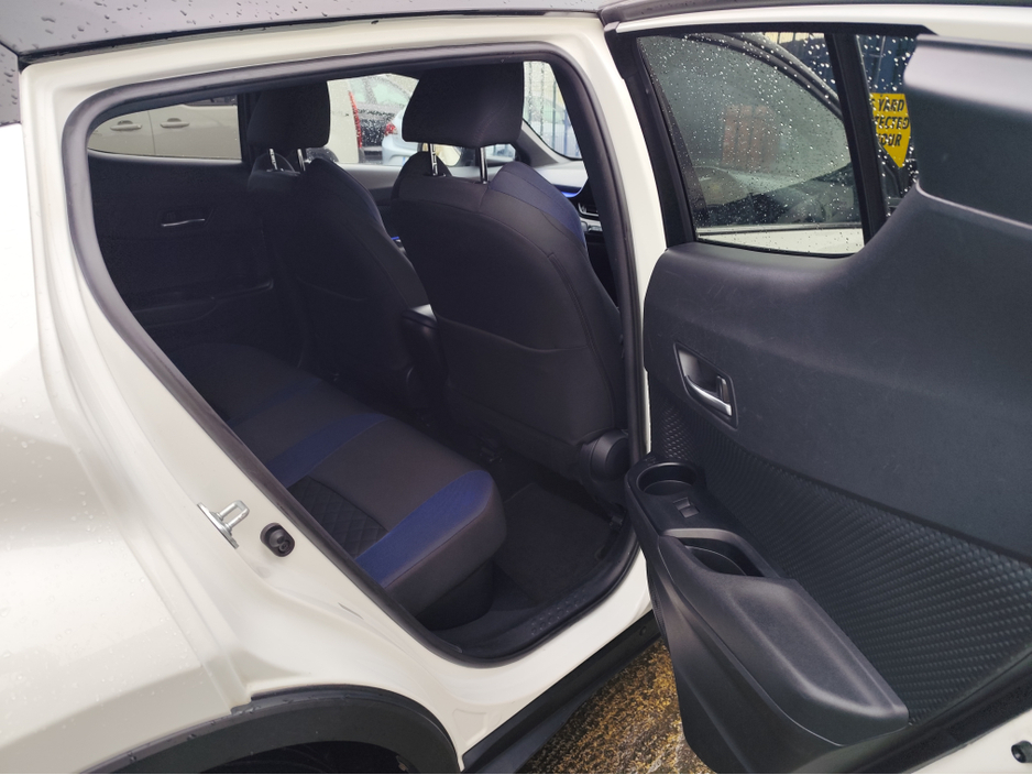 2020 Toyota C-HR 1.8 DYNAMIC HEV CVT AUTO SAT NAV-REV CAM 5DR SUV €17,750