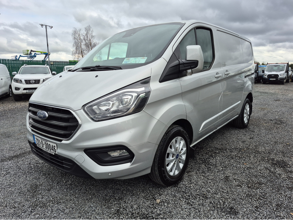 2022 Ford Transit Custom - image 3