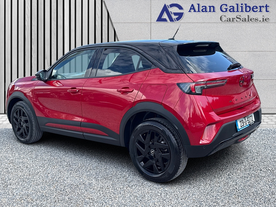 2023 Opel Mokka - image 2