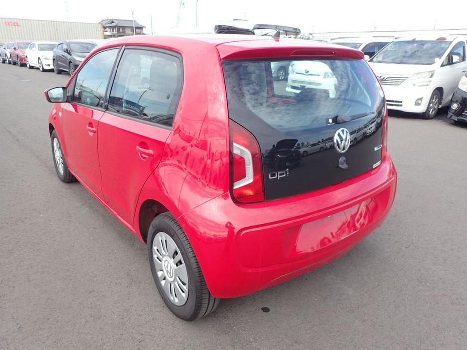 2016 Volkswagen up! Move Up 1.0 5Dr Automatic €10,950