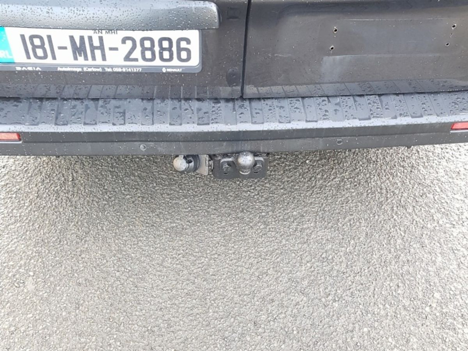 2018 Renault Trafic LL 120 SPORT LWB (Serviced AND TESTED €10,250