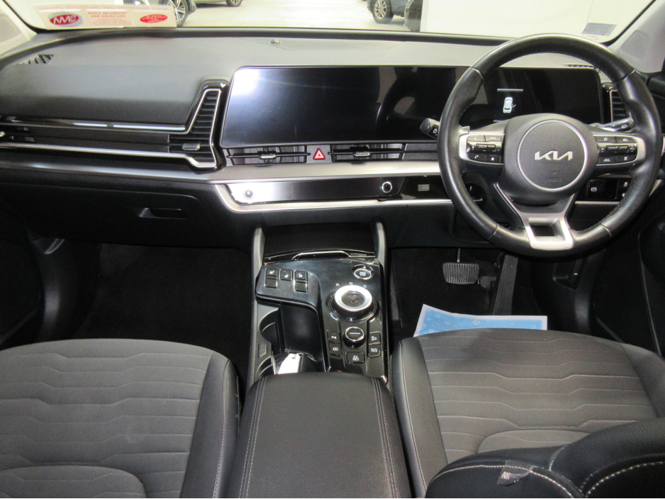 2023 Kia Sportage - image 10