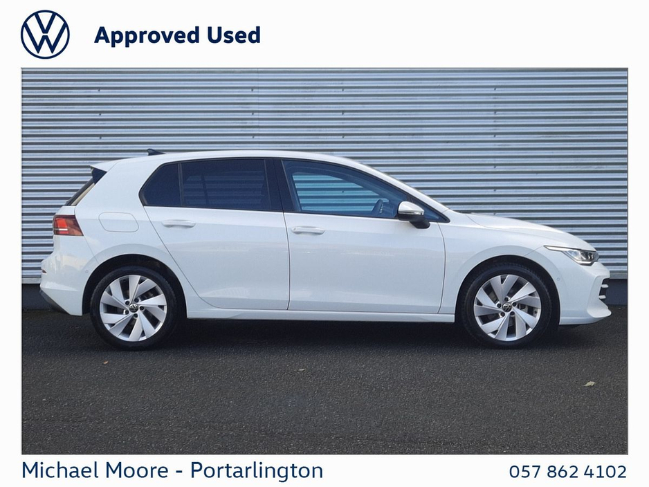 2025 Volkswagen Golf - image 19