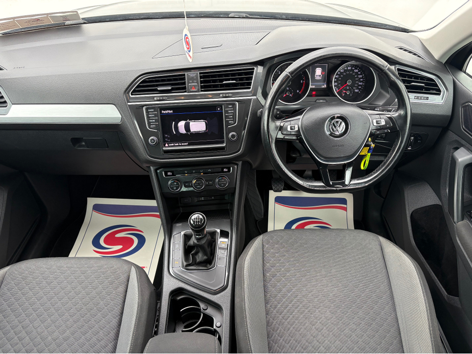 2025 Volkswagen Caddy - image 15