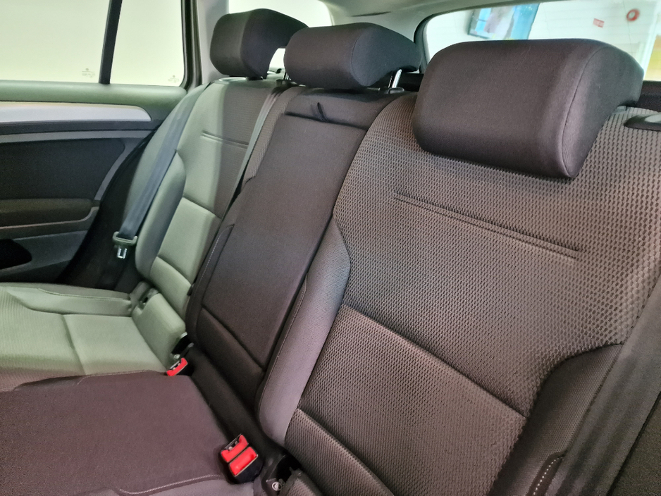 2014 Volkswagen Golf 1.6 TDI SE 5DR Estate €10,950