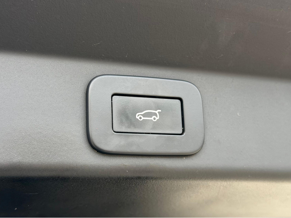 2023 Land Rover Range Rover Sport - image 34