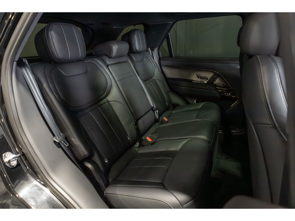 2025 Land Rover Range Rover Sport 3.0 Si4 PHEV 460PS AWD Auto Dynamic SE €119,950