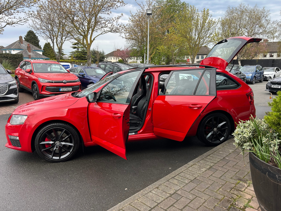 2015 Skoda Octavia - image 8