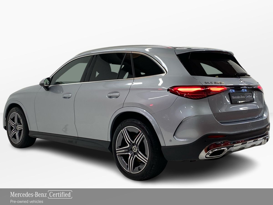 2025 Mercedes-Benz GLC Class - image 4
