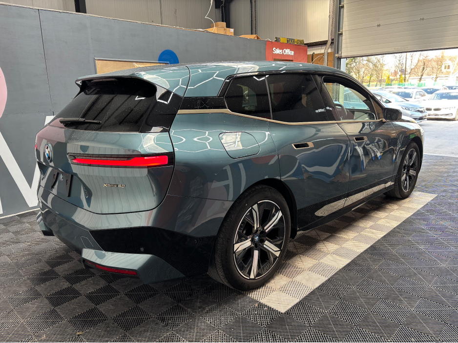 2022 BMW iX - image 2