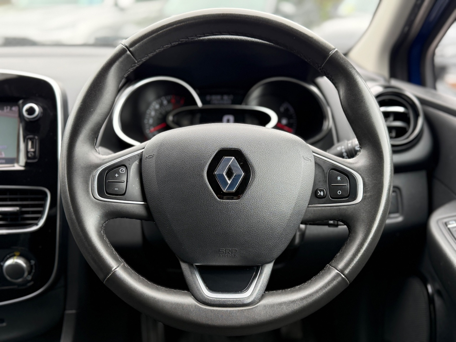 2018 Renault Clio - image 22