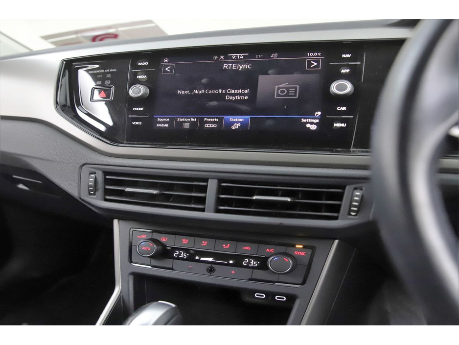 2021 Volkswagen Polo - image 19