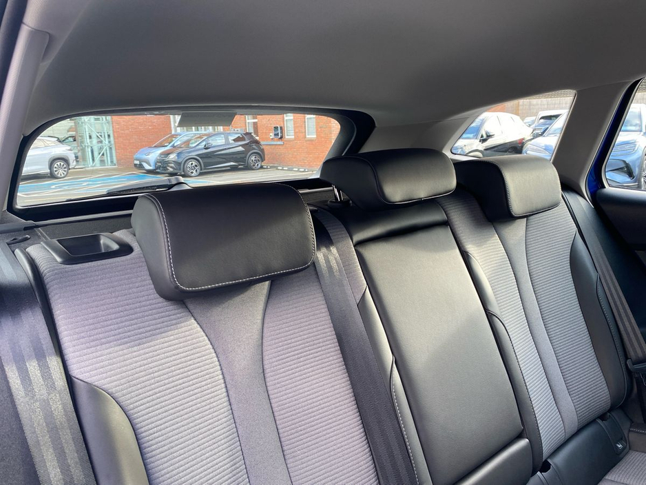 2023 Skoda Enyaq - image 22