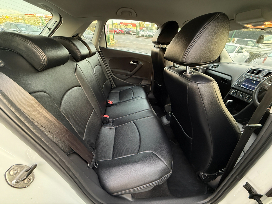 2016 Volkswagen Polo (162 REG ) LEATHER CUSTOM SEATS / LOW ROAD TAX / SIMI DEALER €11,950