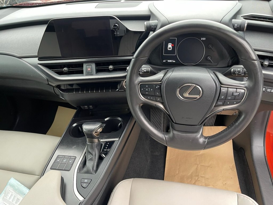 2022 Lexus UX 250 H 2.0 250h F Sport Design SUV 5dr Petrol Hybrid E-CVT Euro 6 (s/s) (184 ps)