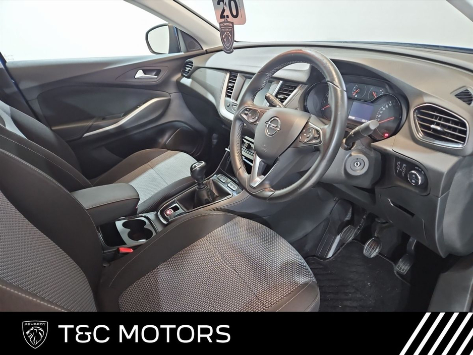 2019 Opel Grandland X SC Model - Rear Parking Sensors, Dual Zone Climate Control A/C, Cruise Control, Bluetooth, Alloy Wheels €14,995