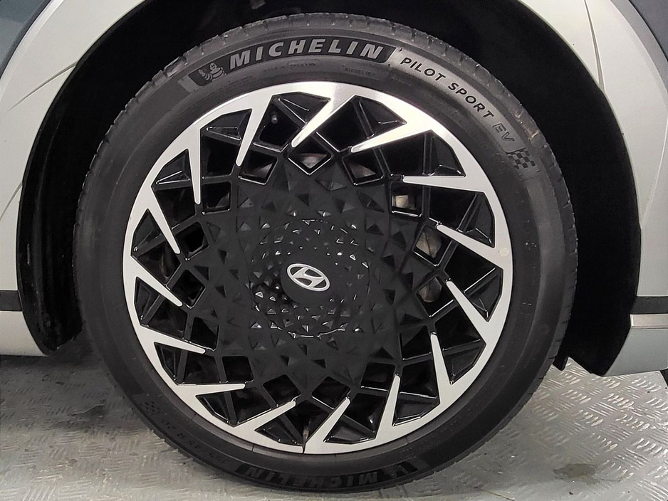 2024 Hyundai Ioniq 5 Ioniq 5 Infiniity 77KWH Finance from €130 per week €36,975