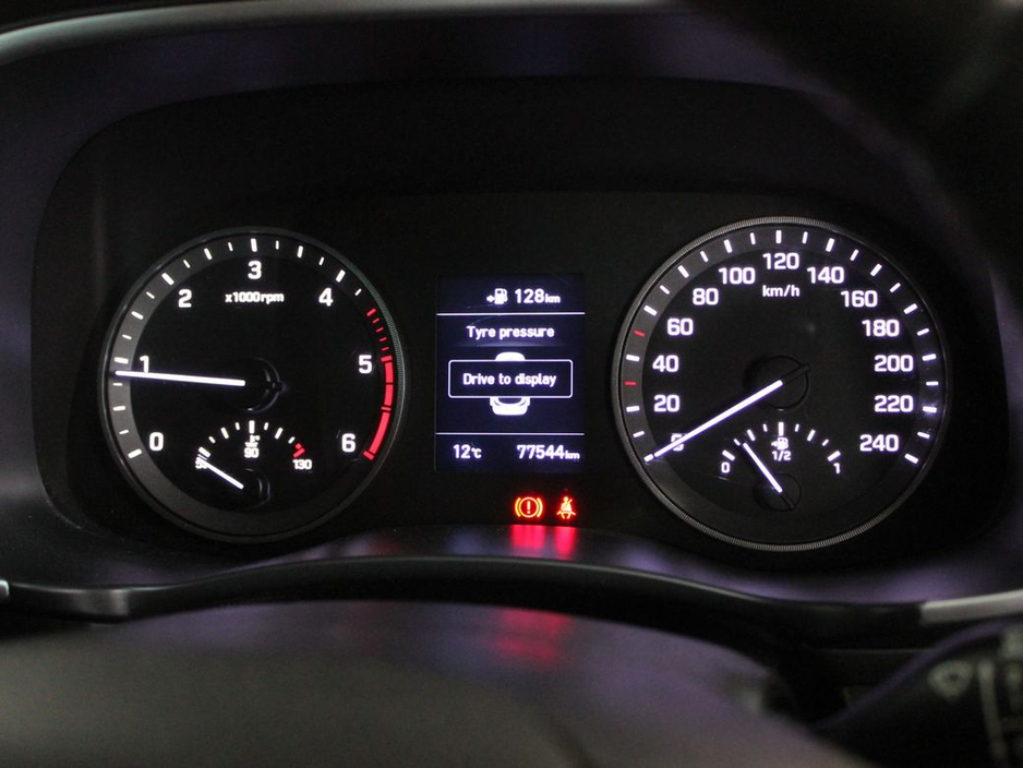 2020 Hyundai Tucson - image 12