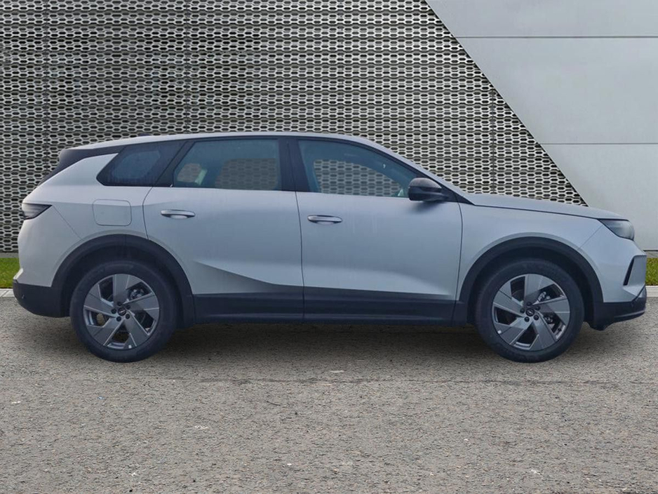 2026 Opel Grandland - image 6