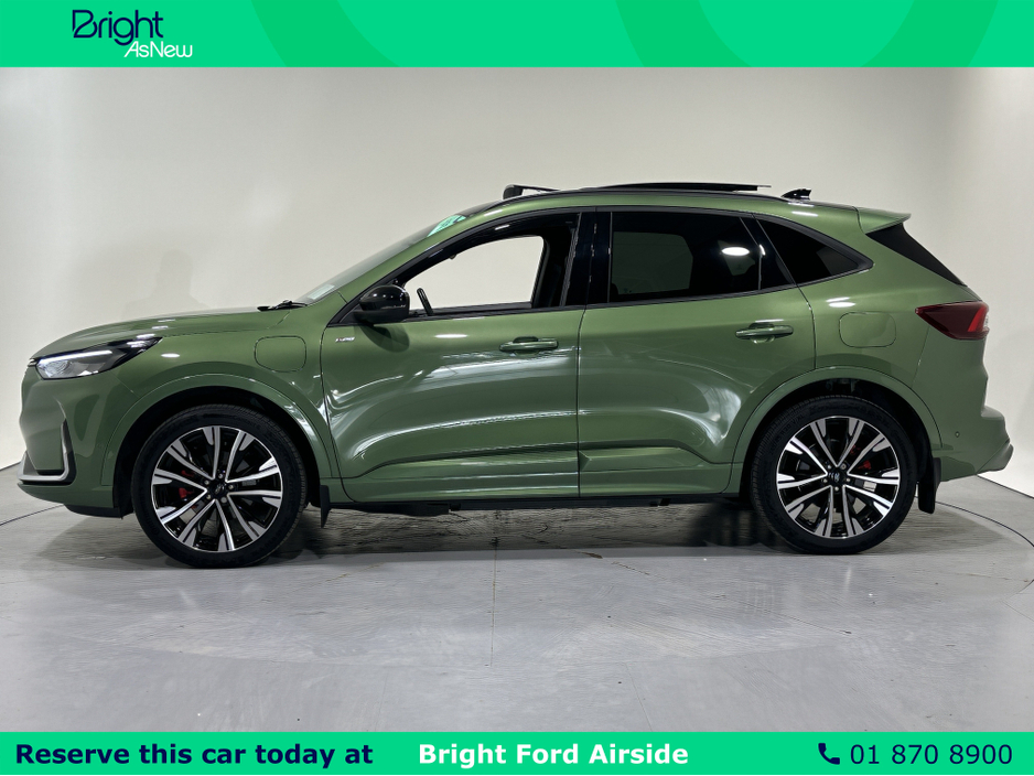 2025 Ford Kuga - image 8