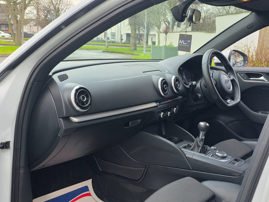 2015 Audi A3 1.6 TDI S LINE €9,995