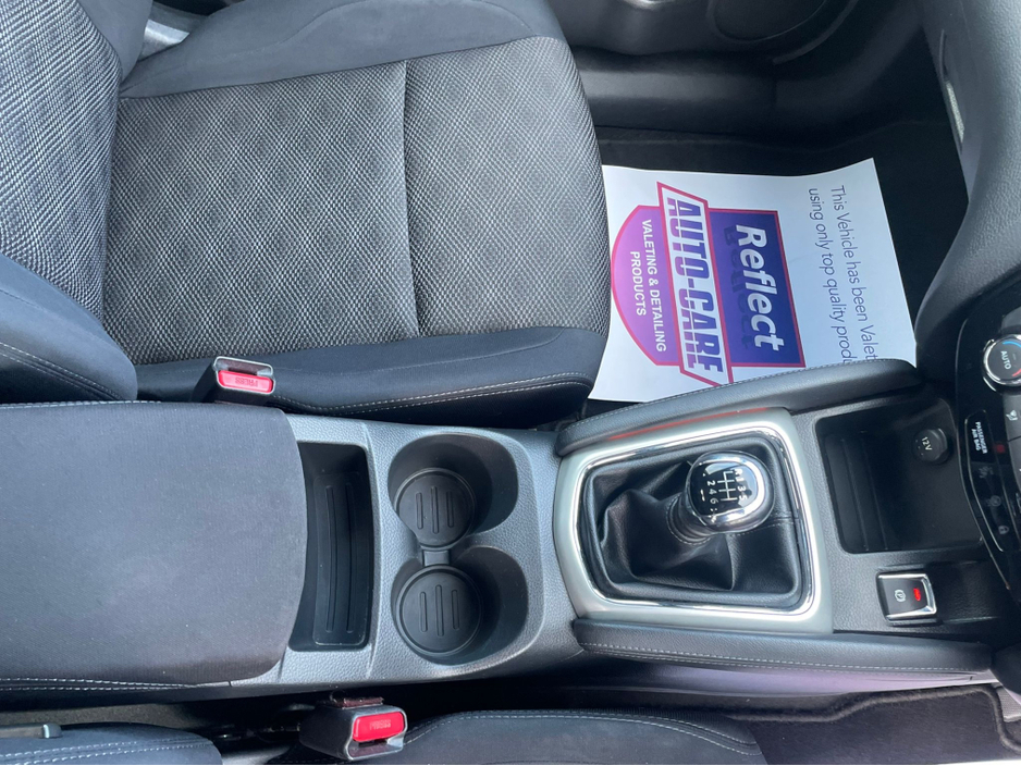 2015 Nissan Qashqai 1.5 DSL SV 4DR LOW KM €8,450