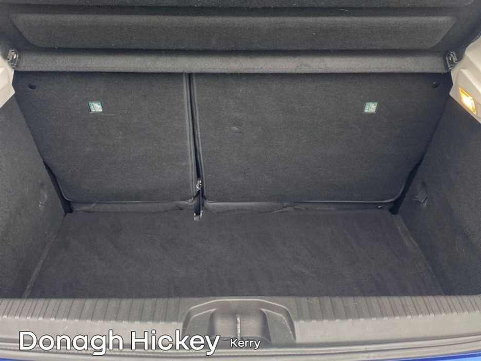 2022 Renault Clio - image 11