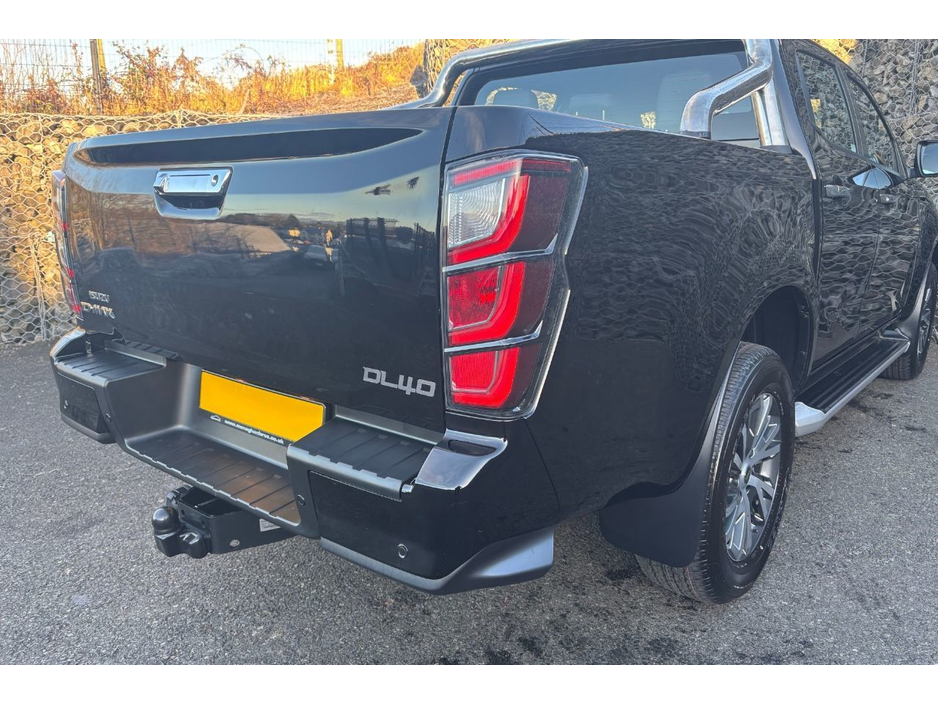 2025 Isuzu D-MAX DL40 DCB €45,513